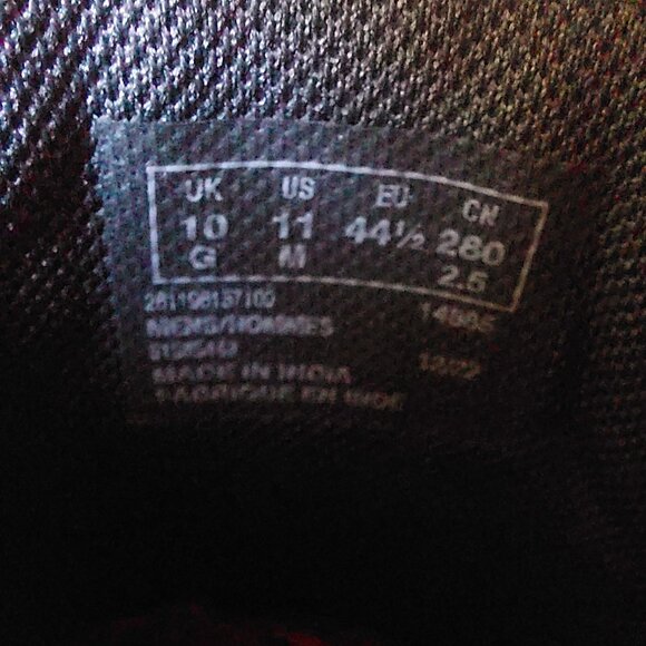 Mens Clarks Black Leather Loafers Slip-on Shoes Size 11 - Picture 5 of 7